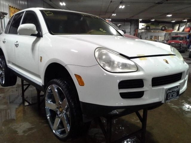 Компрессор кондиционера 2004 Porsche Cayenne - Изображение 2 из 4