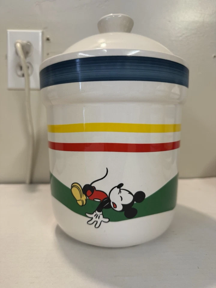 Vintage Disney Treasure Craft “Stars & Stripes” 4‑Piece Canister Set Mickey & Co - Image 4 of 4