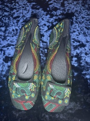Embroidered Floral and Black Geometric Ballet Flats Size 11