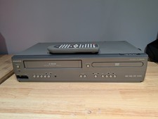 Magnavox MWD2206 DVD VCR Combo Player w/ Remote For Parts or Repair - Powers On
