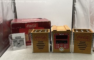 9.1LB Coca Cola Wooden Crate CD Player & Radio Audio System W/ Box Untested