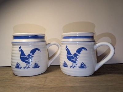 B.I. Inc 12 Ounce Rooster and Hen Ceramic Cofee Mugs 3.75'' Set of 2 VGUC