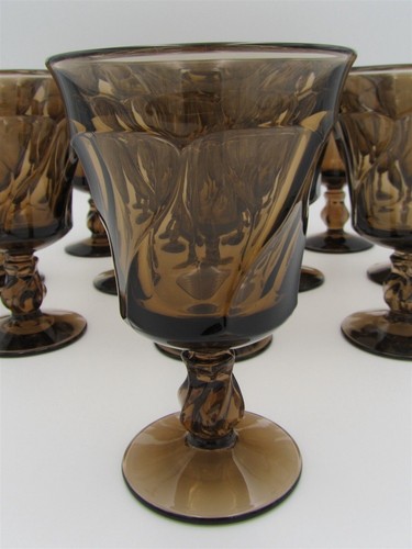 Fostoria Jamestown Brown Goblet 5-3/4-inch Footed Stemware Glass 9.5-oz - 第 1/2 張圖片