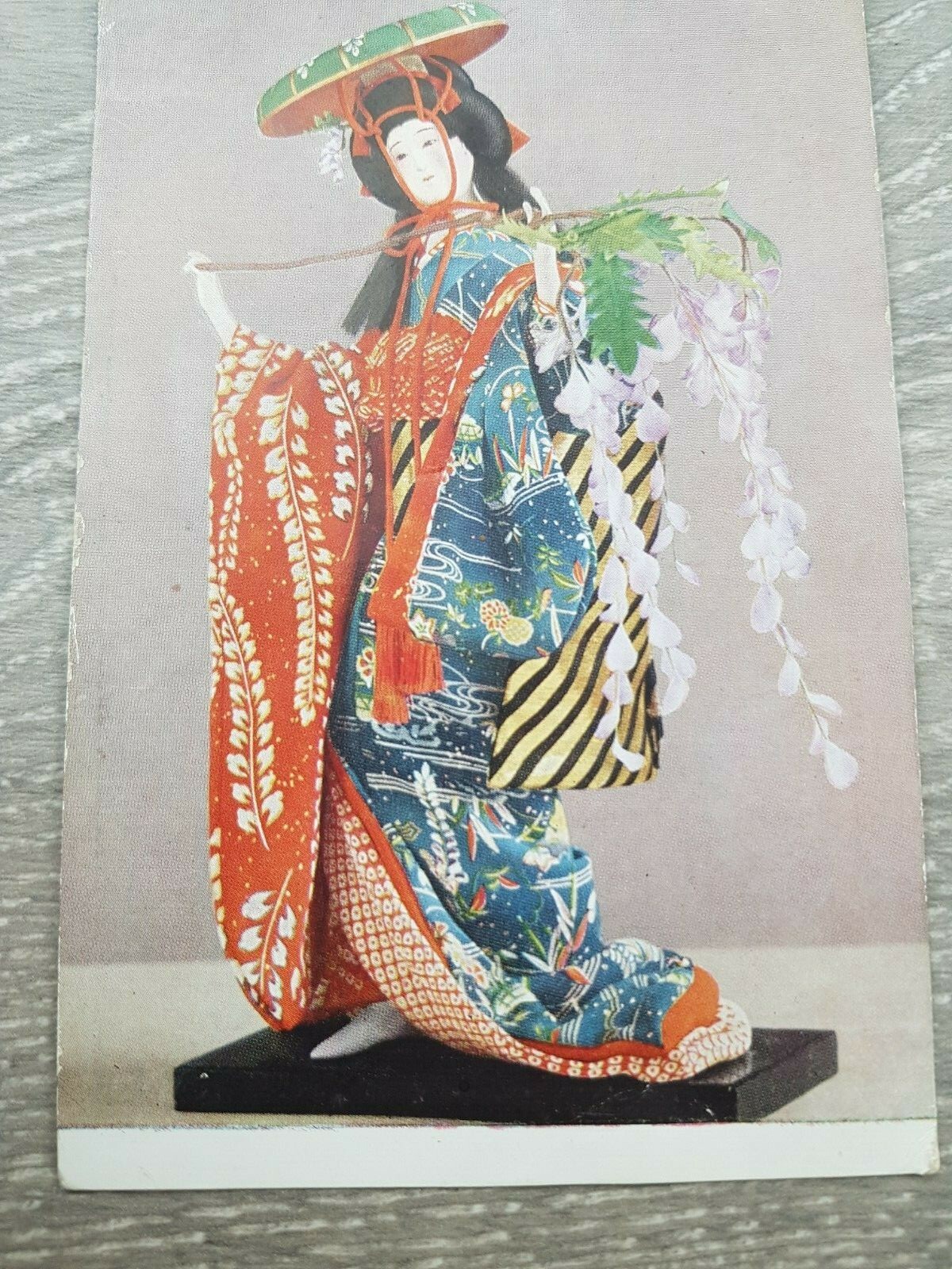 Picture 4 of 10