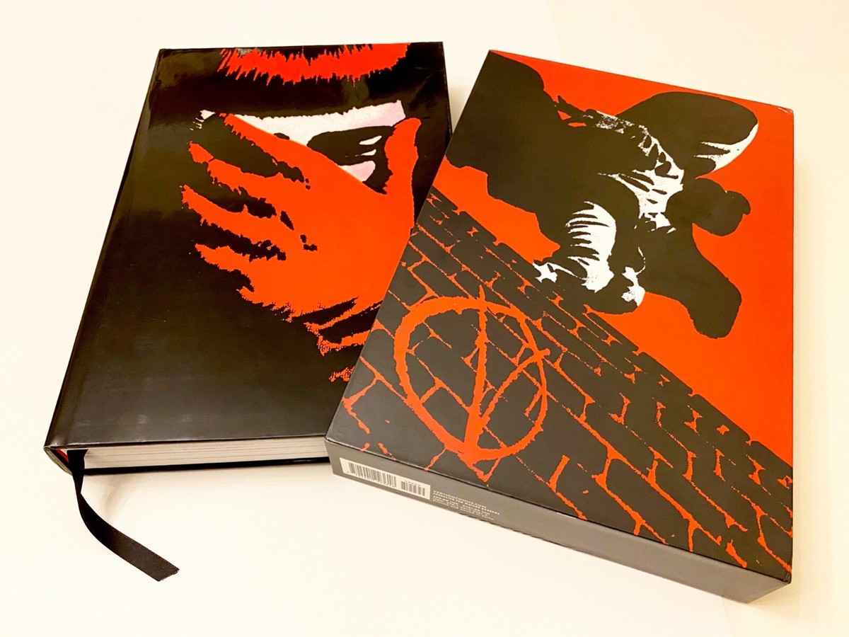 V FOR VENDETTA Absolute Edition HC Alan Moore + David Lloyd DC 