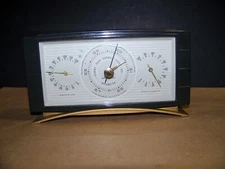 Vintage Airguide Instrument Co Desktop Weather Station Thermometer Barometer USA