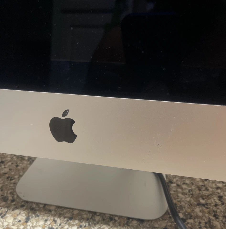 APPLE iMac Retina 5K 27-inch A1419 Core i7-7700K 4.2GHz 2TB Fusion 16GB RAM - Image 3 of 4