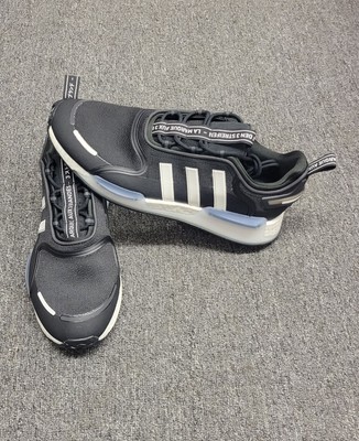 adidas mens shoes size 14