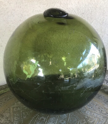 Ancien flotteur de pèche / boule, en verre soufflé, vintage