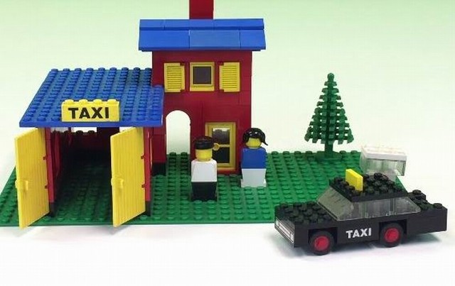 lego vintage garage