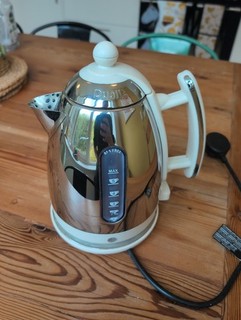 Dualit Kettle JKT43 Jug Kettle 1.5 Litre Chrome & Cream VGC Rapid Boil Working..