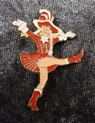 KARNEVAL - FASCHING, Rheinisch !?: FUNKENMARIECHEN ROT/WEIß, Ansteck- Bröschchen