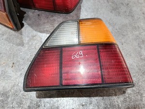 VW Golf 2 II 19E Rücklicht Heckleuchte Rückleuchte Leuchte rechts 191945112