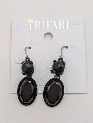Stunning Trifari Black Dangle Drop Earrings Surgical Steel BNWT!