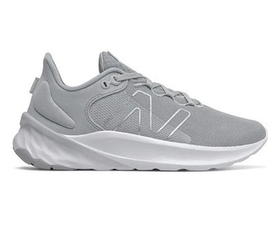 New Balance Women's Fresh Foam Roav V2 Light Aluminum - WROAVSS2