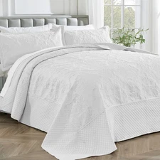California King White Quilt Set, Oversized King Bedspread 120x120, Extra Wide...