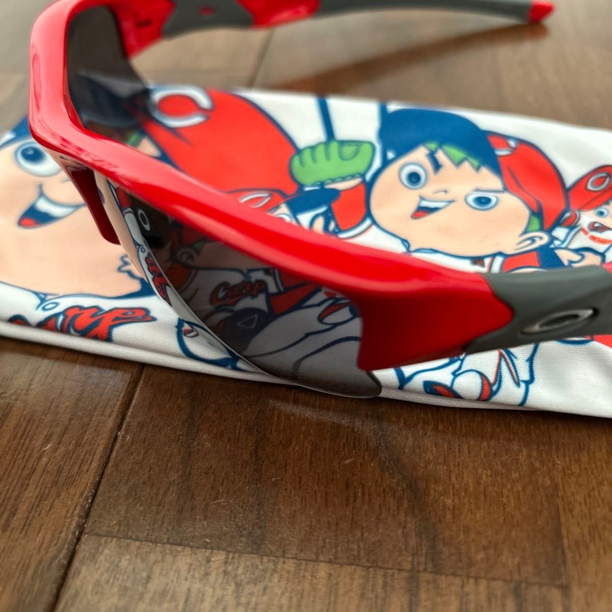 Carp Collaboration OAKLEY Oakley Sunglasses Red Carp Boy from japan View 4