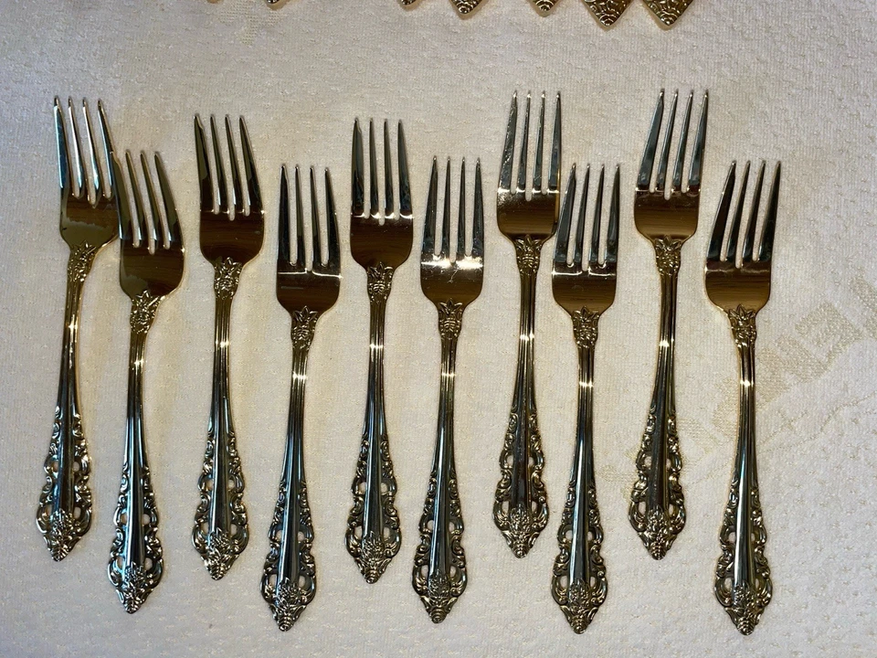 Wallace Golden Electroplate 18/0 Stainless Steel 48 Piece Flatware Set Baroque? - Image 4 of 4