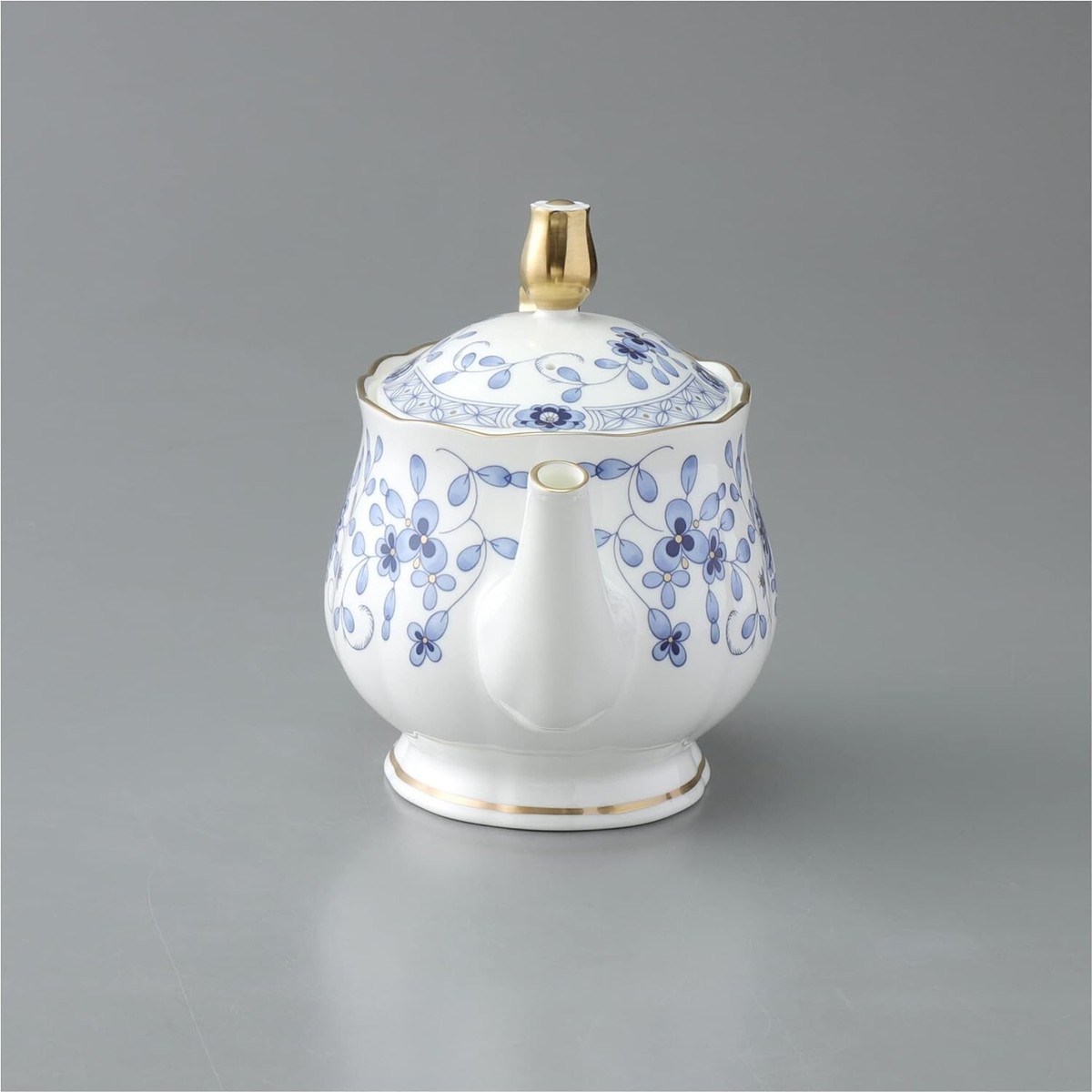 NARUMI 9682-4206 Milan Blue 790cc Tea Pot Blue Made In Japan NARUMI 9682-4206 Milan Blue 790cc Tea Pot Blue Made In Japan