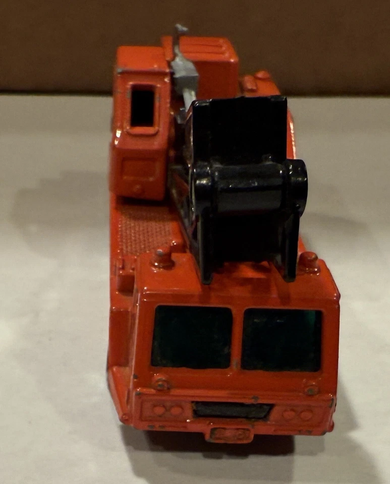 Оранжевый грузовой кран TOMICA Fuso No66 сделано в Японии 1977 - Изображение 3 из 4