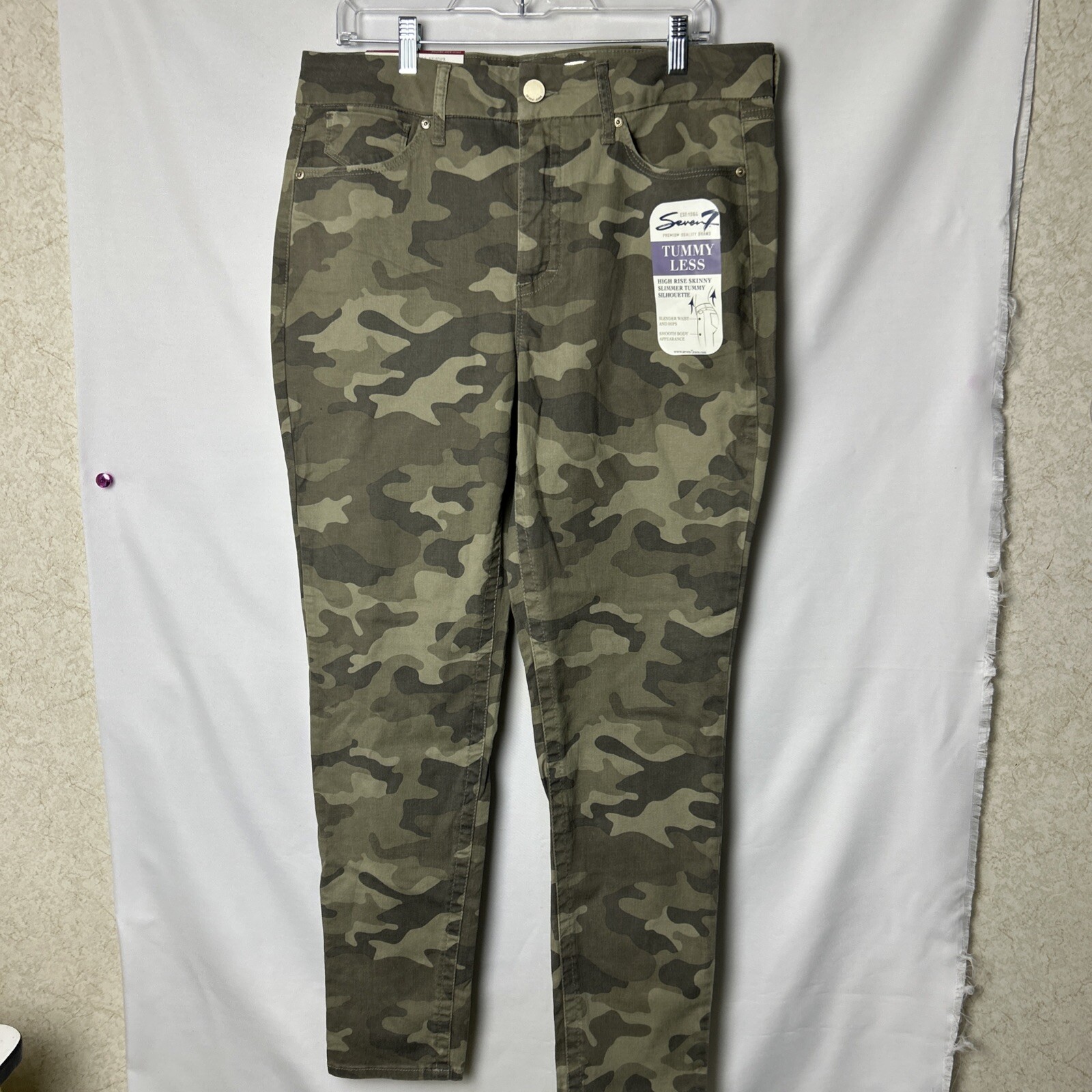 Seven7 Women's Size 14 Green Camo High Rise Skinny Stretch Jeans Tummy Control Casual Style  