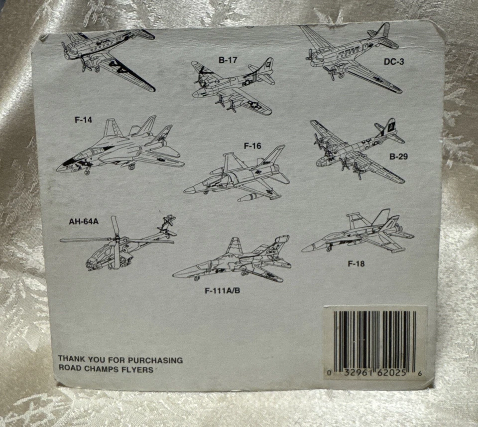 Road Champs 6200 1:87 Die Cast United States Air Force Douglas C-47 Aircraft - Image 2 of 2