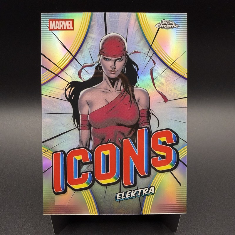 Topps Chrome Marvel 2026 Comics Icons Insert Elektra MI-05 Trading Card