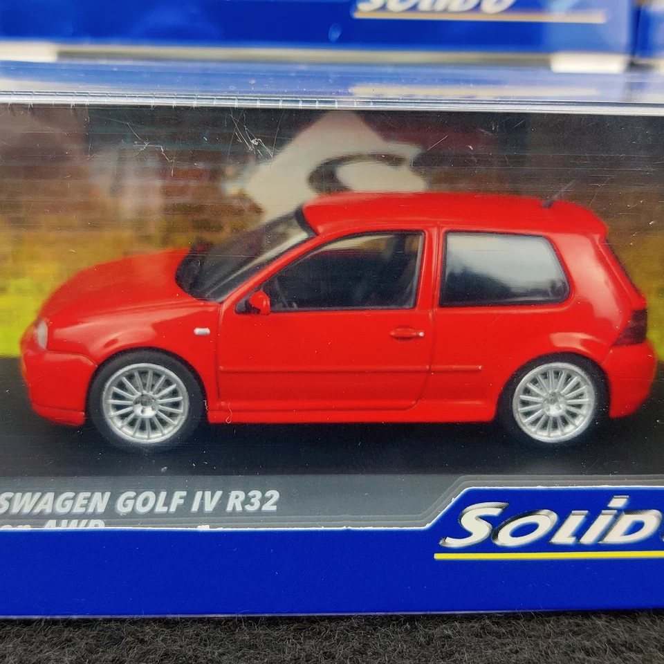 VOITURE SOLIDO VOLKSWAGEN GOLF 4 R32 TORNADO RED 1:43 NEUF BOITE S4313604 - Photo 2/4
