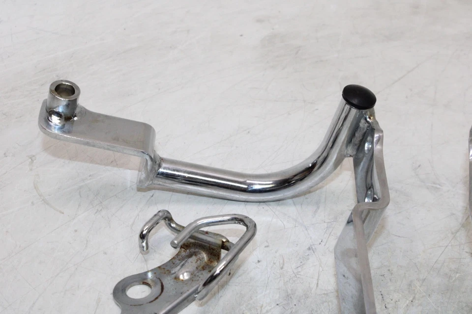 Yamaha Road Star XV1600A 2003 OEM MISC soporte cromado Foto 3 de 4