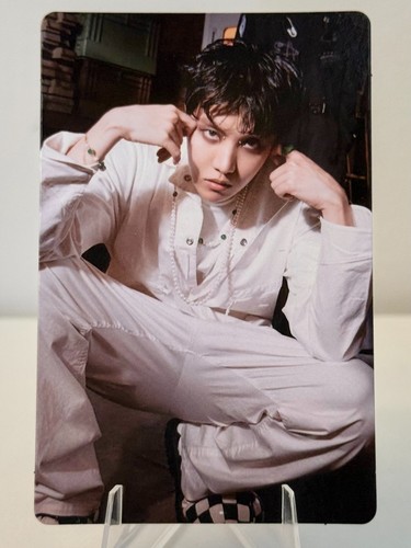 [ON HAND] BTS J-HOPE Exhibition 'AND WHAT?'  Photo Card Official MD HYBE K-Pop - Picture 9 of 14