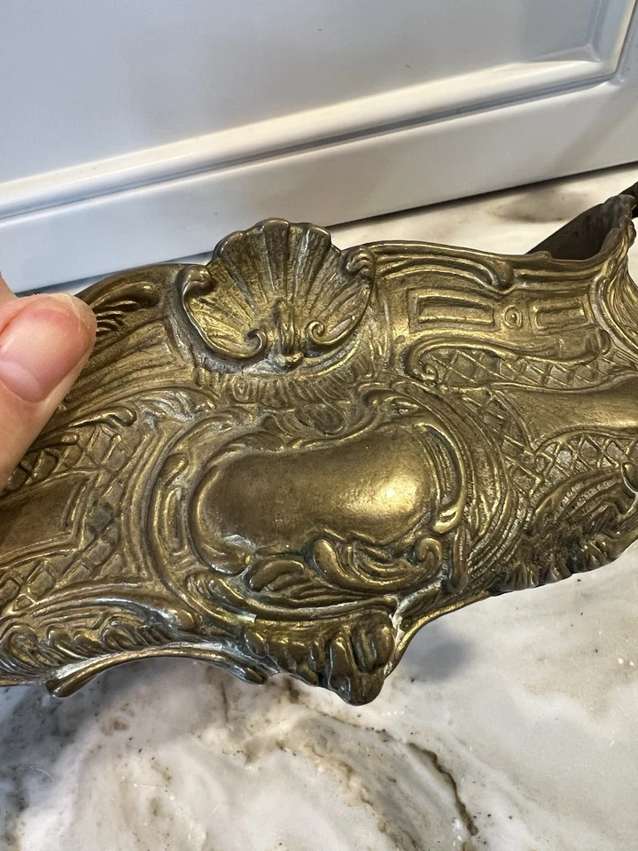 Jardinera vintage de latón macizo estilo italiano con patas rococó - ¡Tan elegante! Foto 2 de 4