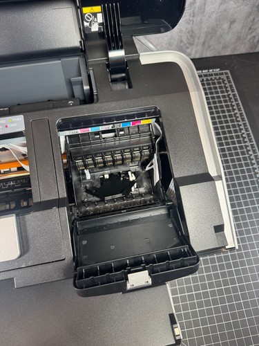Epson Stylus Photo R2880 Digital Photo Inkjet Printer - Sold As Is Parts repair - Picture 8 of 8