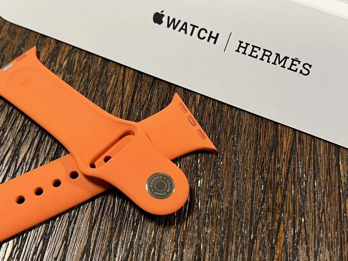 Authentic Hermes Apple Watch Orange Sport Band 44mm