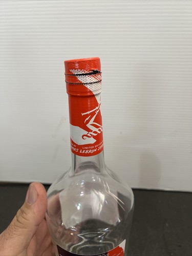 Hennessy x LeBron James Edizione Limitata Bottiglia SOLO Vuota NBA Basketball Rap - Foto 8 di 8