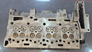 Original  Zylinderkopf  BMW 1er 3er 5er x3 , 2.0D N47, Teile Nr. 779767806