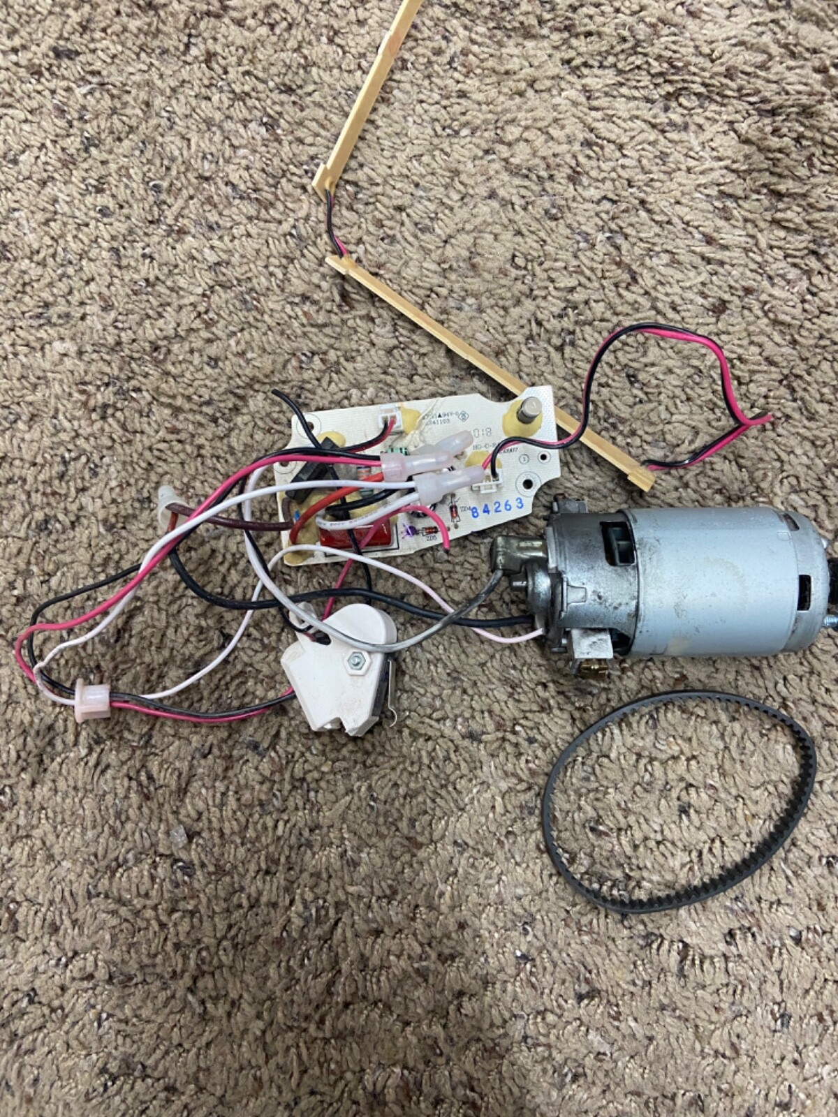 SHARK VACUUM GEARED BRUSHROLL MOTOR CORCUIT BOARD AND BELT-image