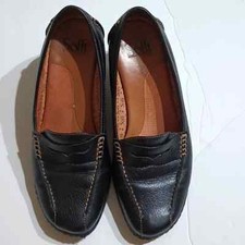 S fft Women  s Slip-On Shoes Size 8W