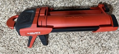 Hilti HDM 500 Manual Dispenser W/ Hit CR 500