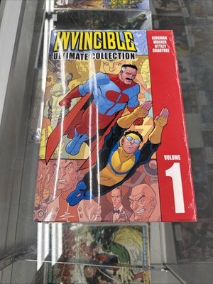 Invincible: the Ultimate Collection #1 Image Comics With DUST JACKET RARE   