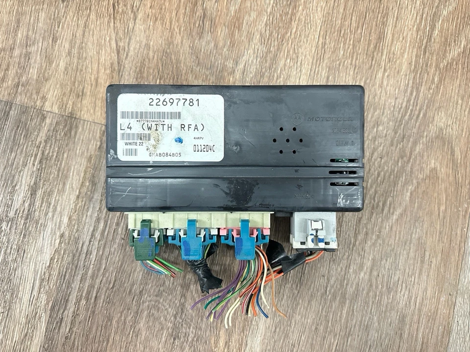 BCM BCU Body Control Module 2.2L SATURN L100 L200 LW200 2002 OEM 22697781. BD3 - Image 2 of 4