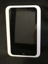 Barnes & Noble Nook HD 8GB,  WHITE BNTV400 AS IS w/ cord & NEW BATTERY