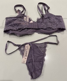 Victoria&rsquo;s Secret DREAM ANGELS Bra & Panty Set Purple Lace 36D/Medium NWT