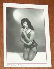1995 21st Century Archives Bettie Page in Black Lace Card-6