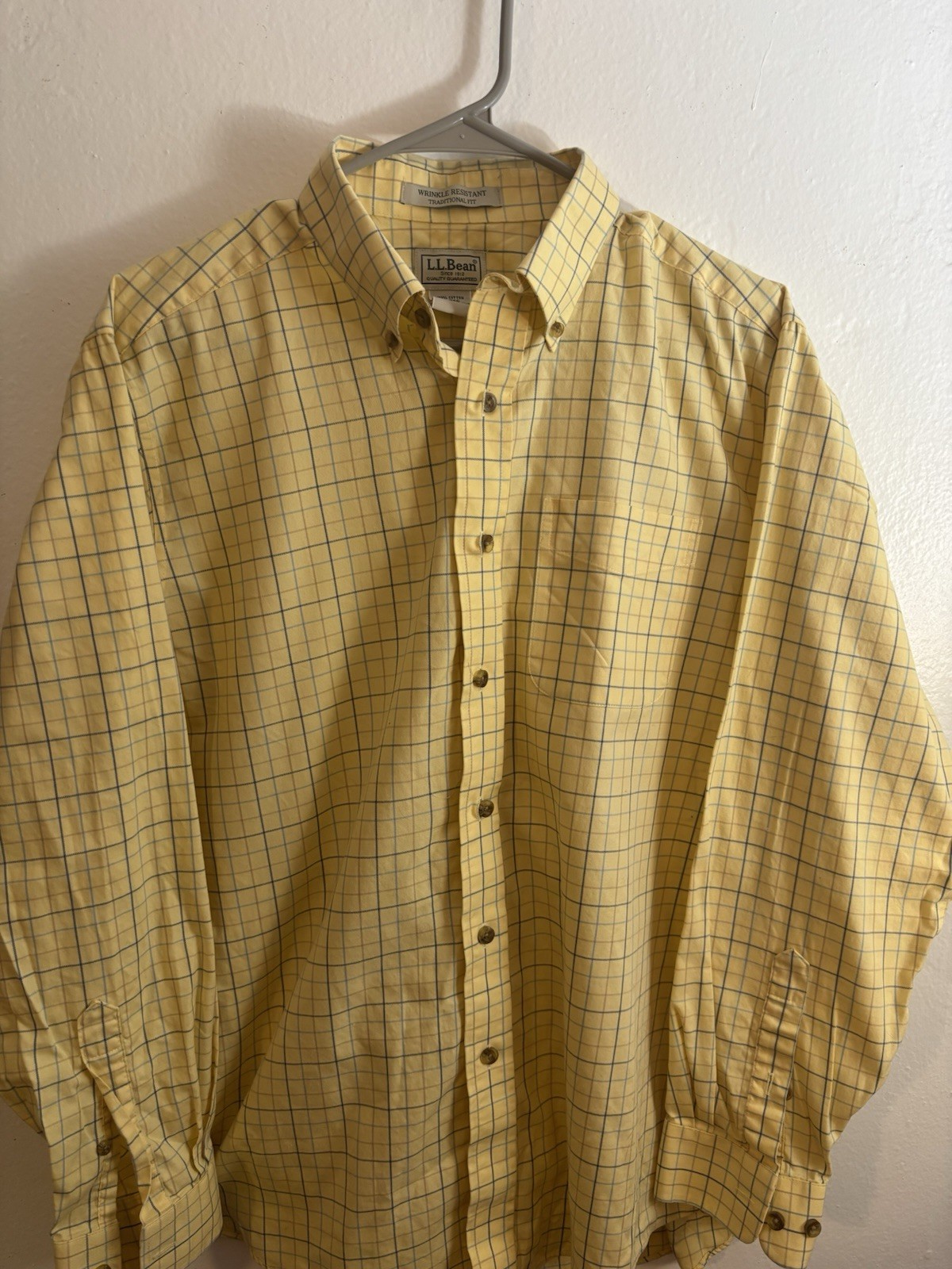 LL Bean Men's Medium Button-Up Long Sleeve Shirt Yellow Check Cotton Casual