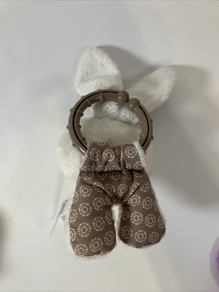 Fisher Price Snugabunny Rabbit Sonajero Peluche Cochecito Clip Blanco Marrón 2010 Foto 2 de 3