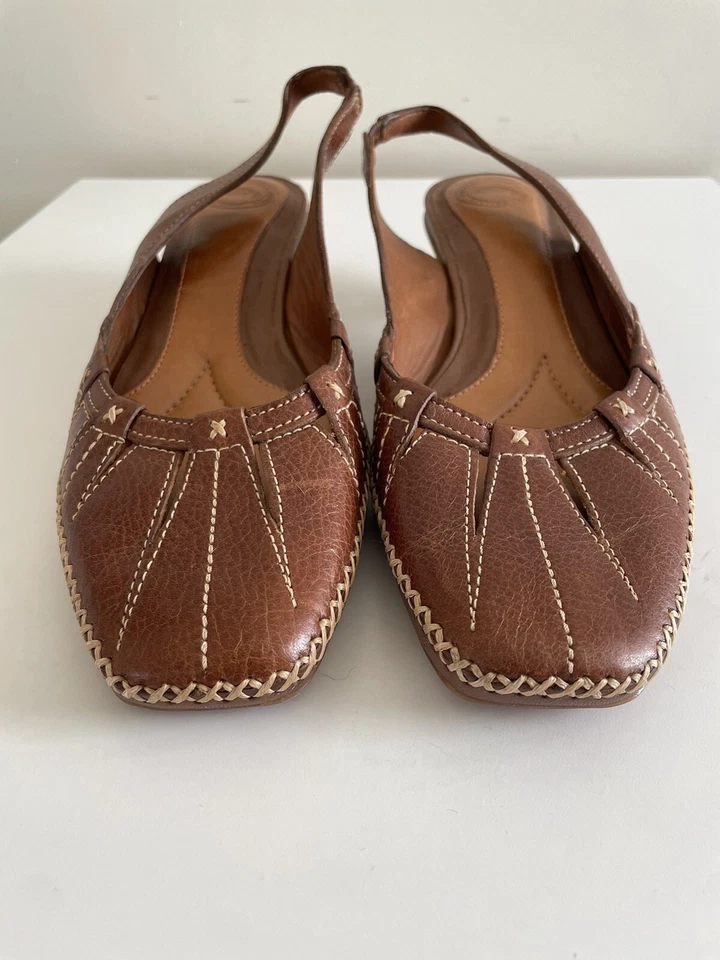 Красивый воспитание на Lamaze коричневый кожаный слинга закрытый носок туфли сандалии 6,5 - Изображение 4 из 4