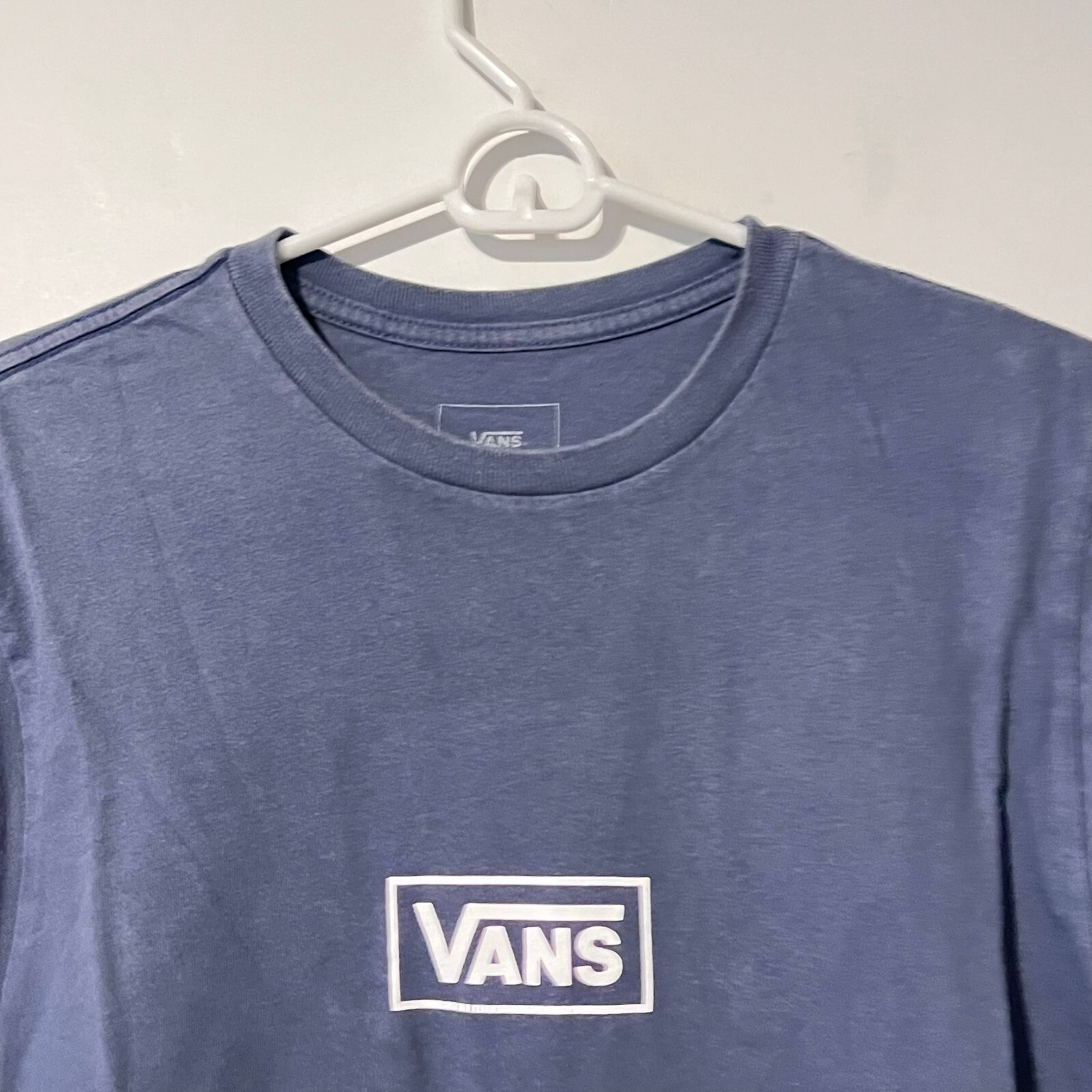 Vans Mens Basic T-Shirt Size M Grey Graphic Print Custom Fit Race Track image 2