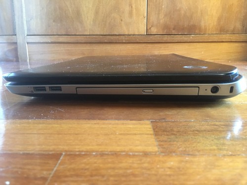 HP Pavilion dv7-6080el i5-2410M - LCD 17.3" - 4 GB DDR3 - HDD 640 GB con DIFETTO - Foto 6 di 11