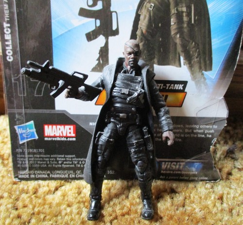 Hasbro Marvel 3.75" Avengers Assault Squad Nick Fury - Imagen 2 de 4