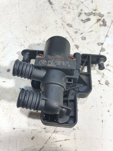 BMW 5 E60 E61 2009 Heizungsventil Wasserventil 6920226 130kW DMT6890